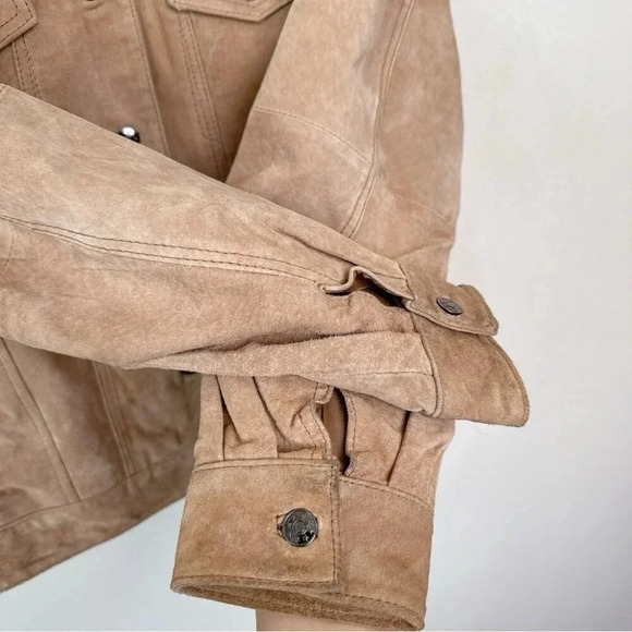 Lisa International Womens Medium Suede Tan  Button Jacket - Picture 10 of 15